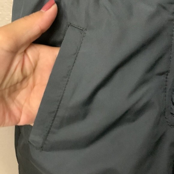 OshKosh B'Gosh Boys' Perfect Snowbib Snowsuit Skibib size 4 little boy’s - Picture 5 of 13